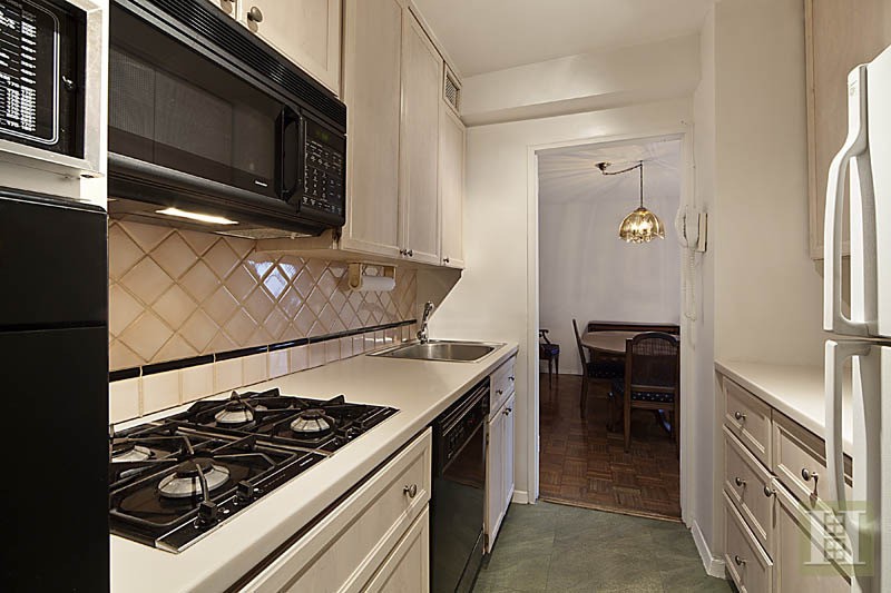 Carnegie Hill Apartment, NY 10128